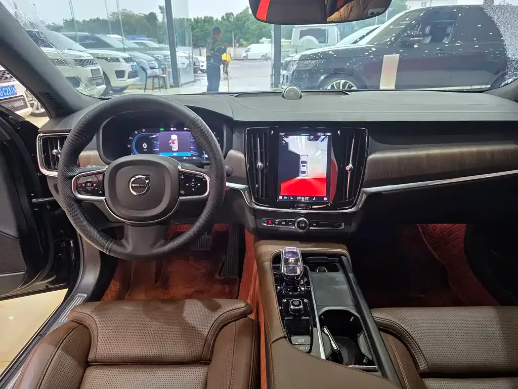 Volvo S90 2023 из CN, фото 7