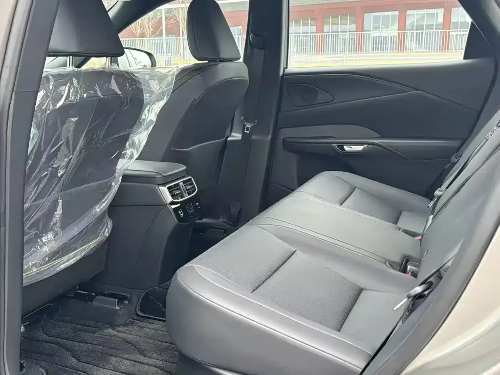 Lexus RX 2026 из CN, фото 4