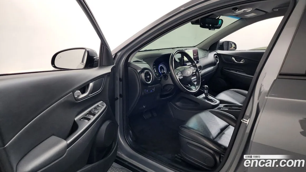 Hyundai Kona 2021 из KR, фото 9