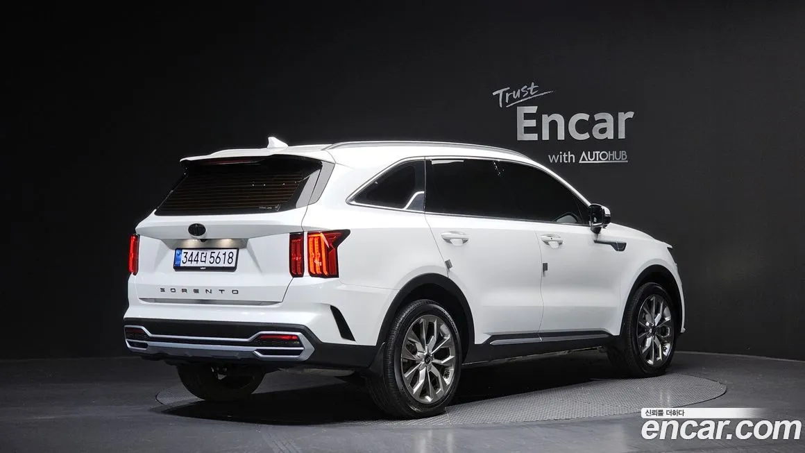 Kia Sorento — фото 4