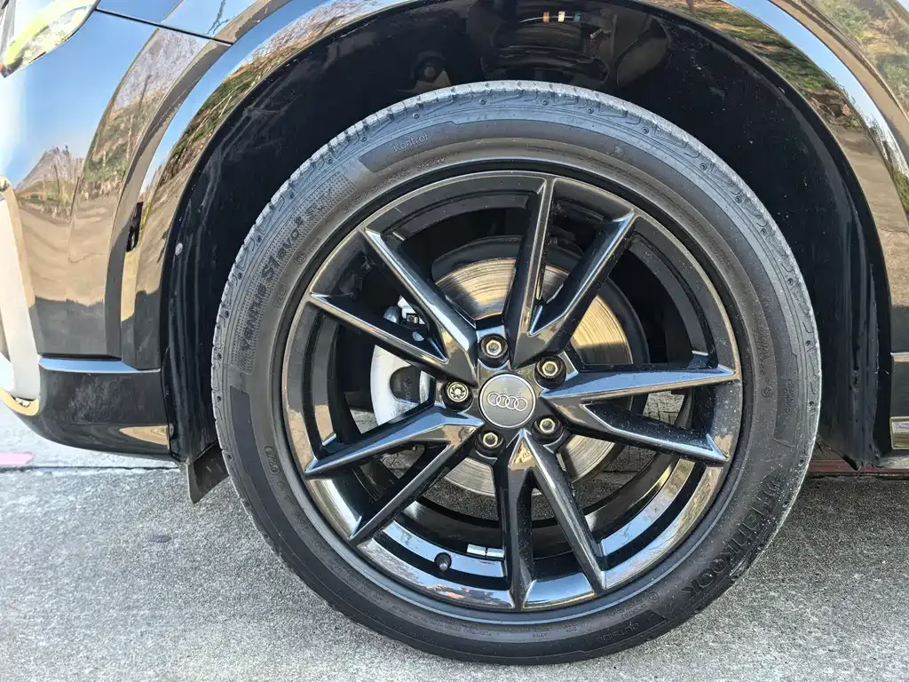 Audi Q2L 2021 из CN, фото 6
