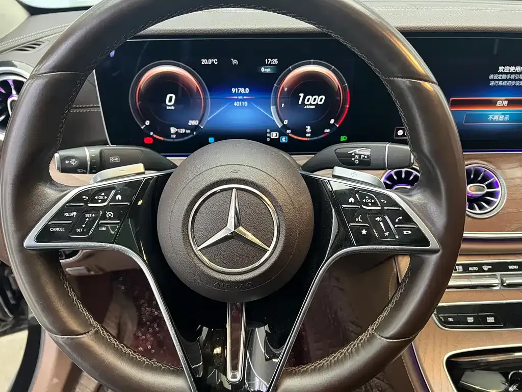 Mercedes-Benz E-Class — фото 10
