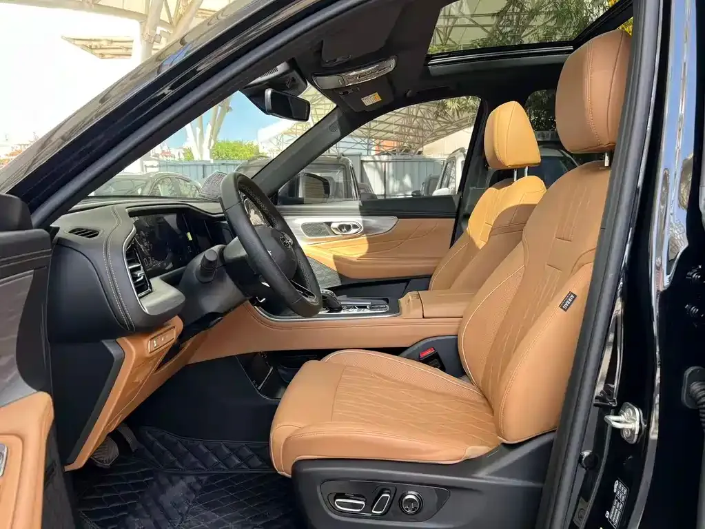 GAC Motor Trumpchi GS8 — фото 7