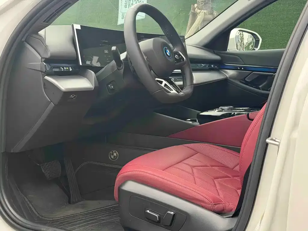 BMW i5 2026 из CN, фото 9