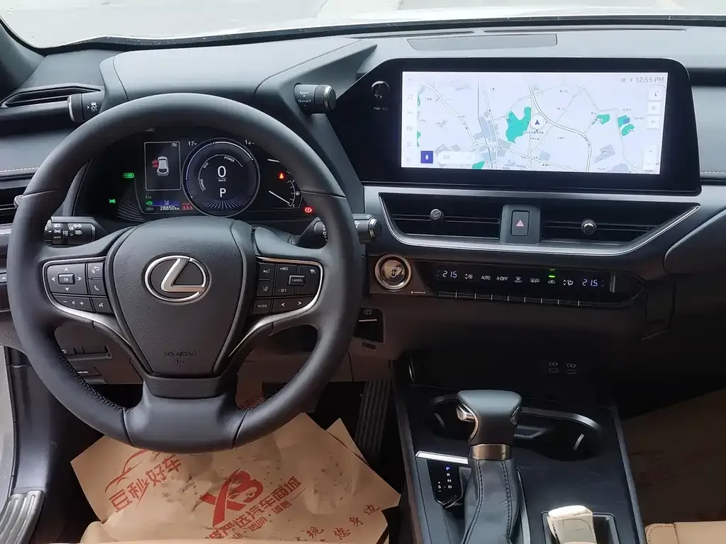 Lexus UX — фото 6