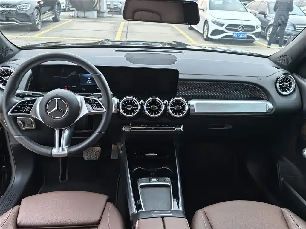 Mercedes-Benz GLB 2025 из CN, фото 6