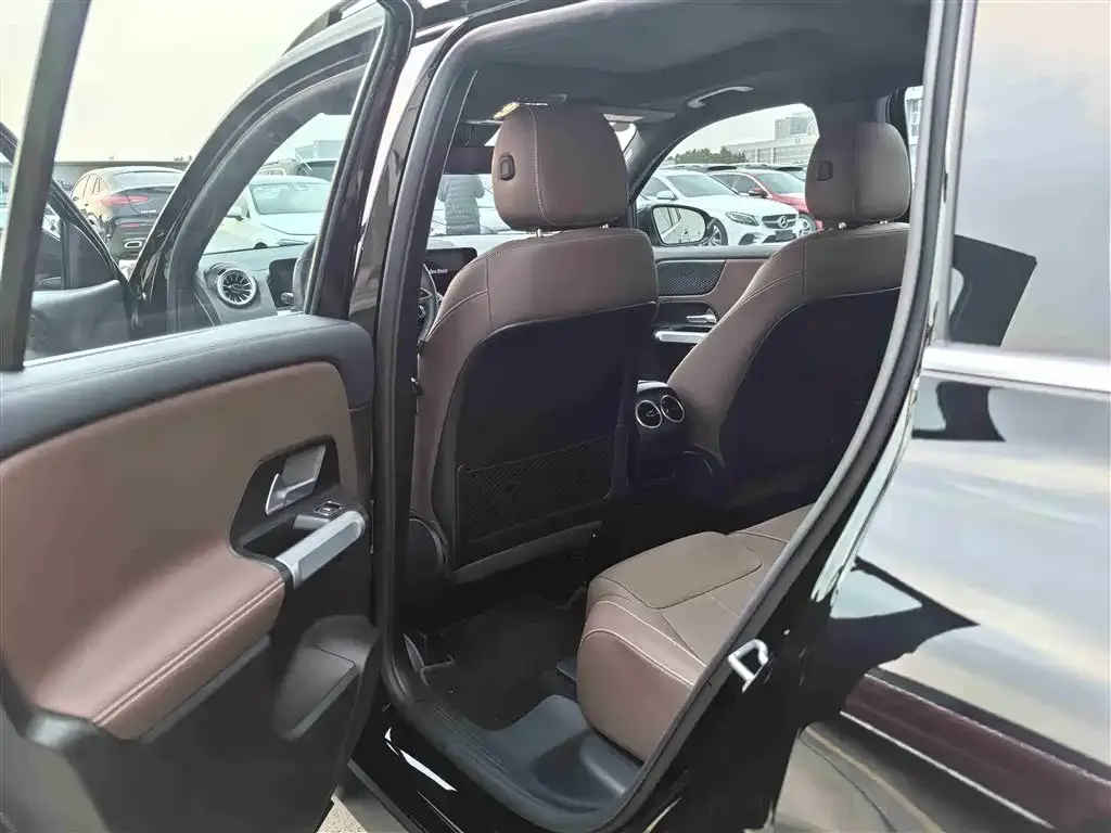 Mercedes-Benz GLB 2025 из CN, фото 9