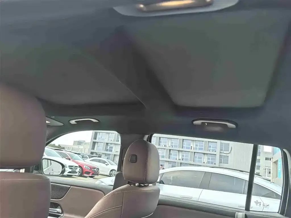Mercedes-Benz GLB 2025 из CN, фото 4