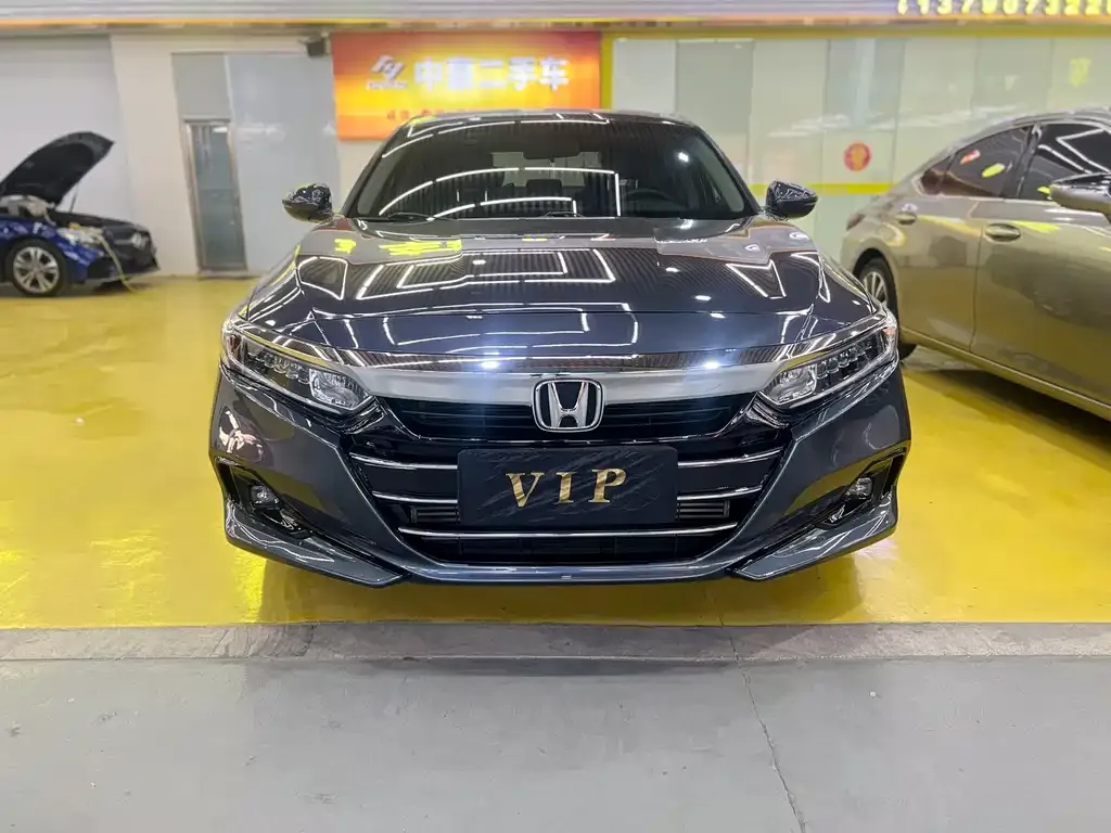 Honda Accord — фото 5
