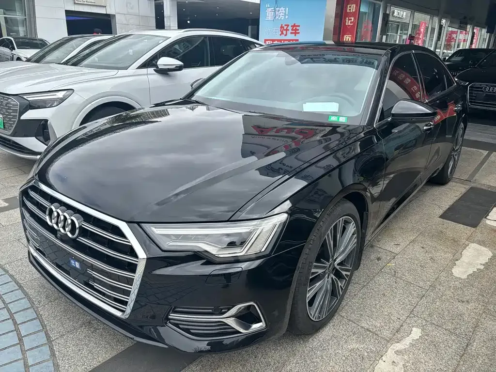 Audi A6L 2023 из CN, фото 1