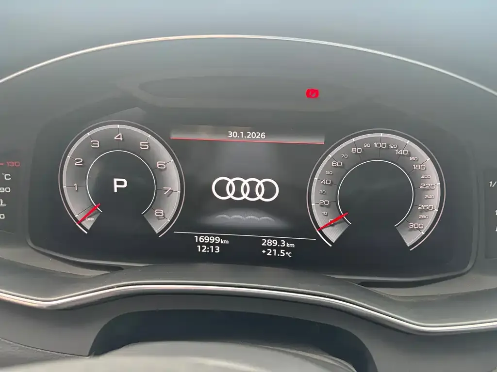 Audi A6L 2023 из CN, фото 2