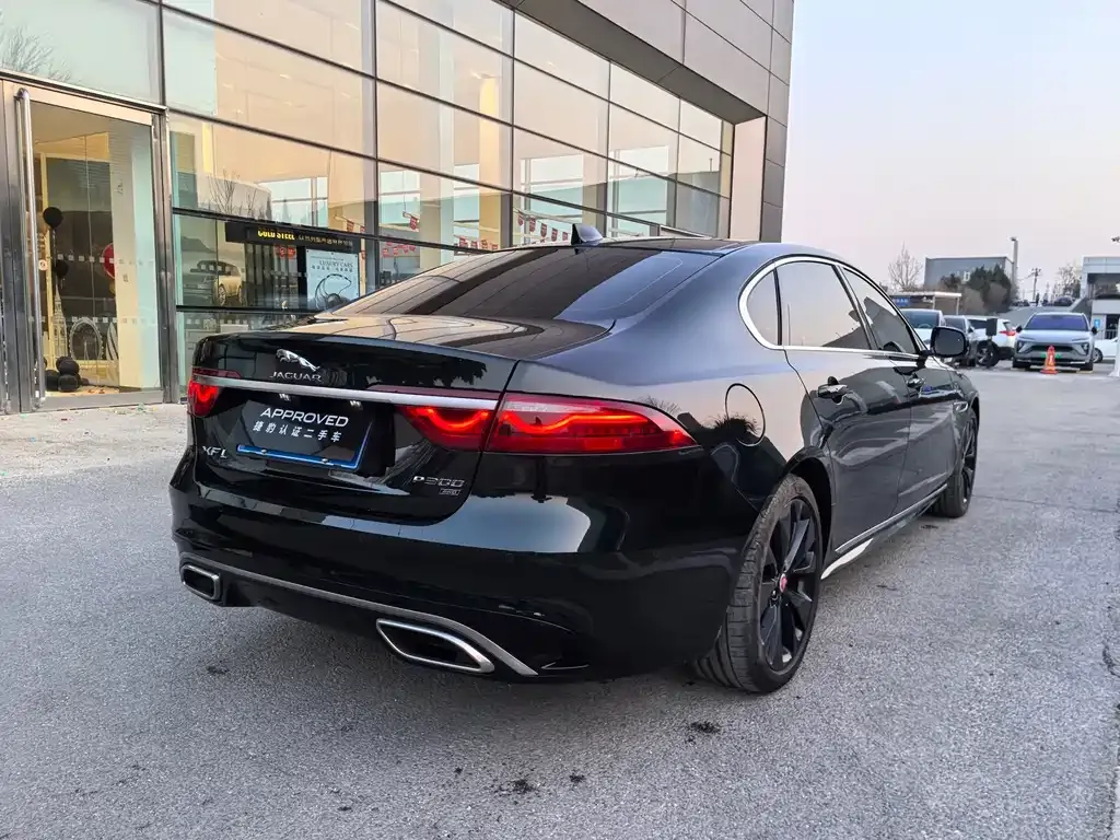 Jaguar XFL 2024 из CN, фото 7