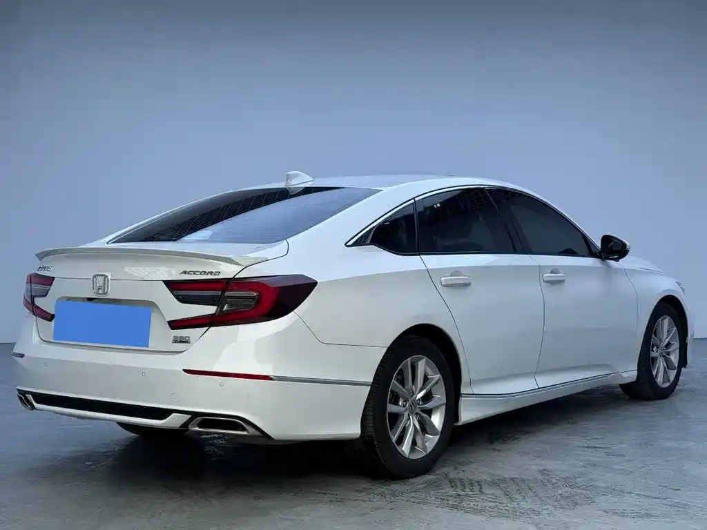 Honda Accord 2023 из CN, фото 8