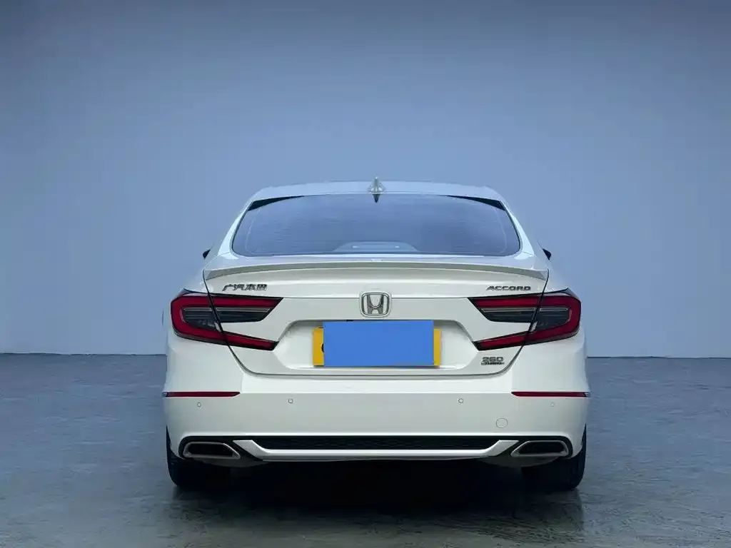 Honda Accord 2023 из CN, фото 2