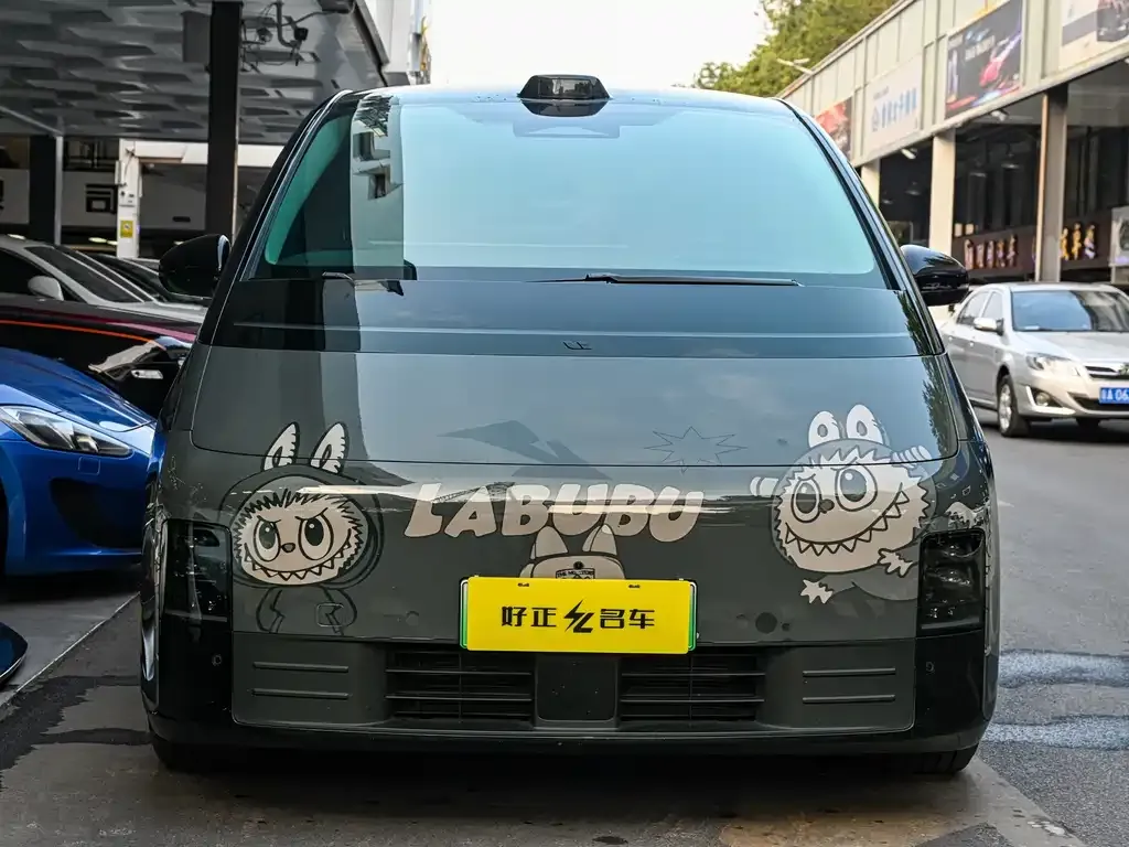 Li Auto MEGA — фото 2
