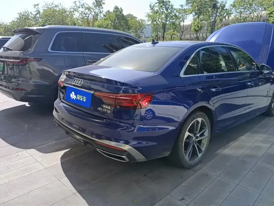 Audi A4L 2021 из CN, фото 5