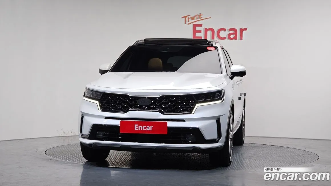 Kia Sorento — фото 8