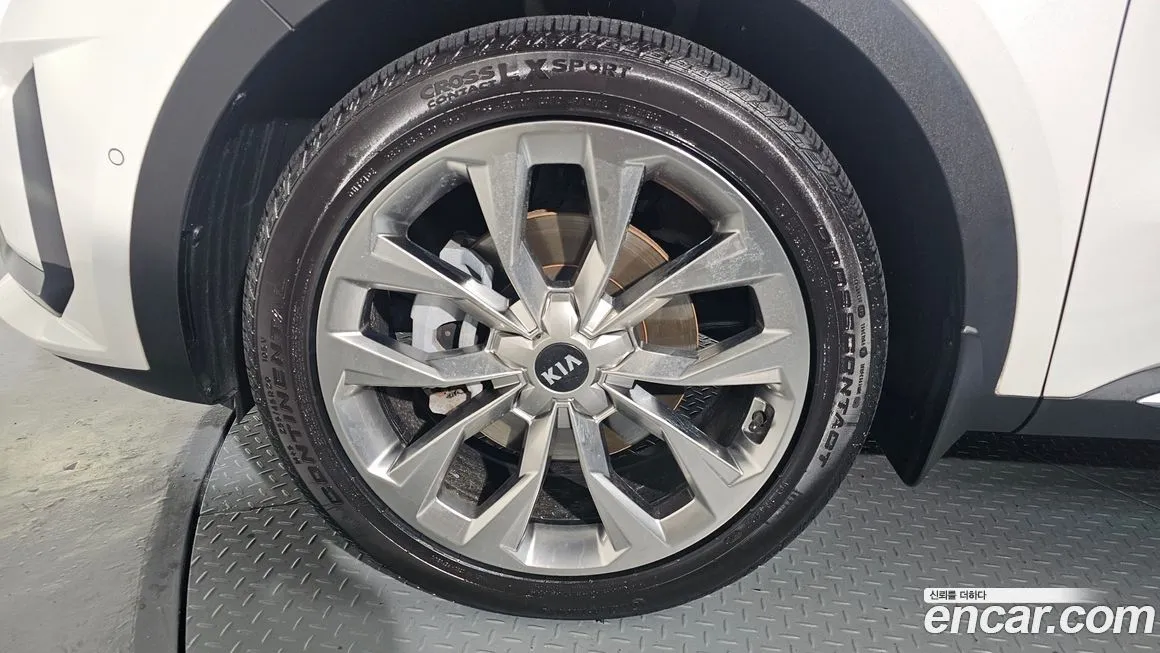 Kia Sorento — фото 4