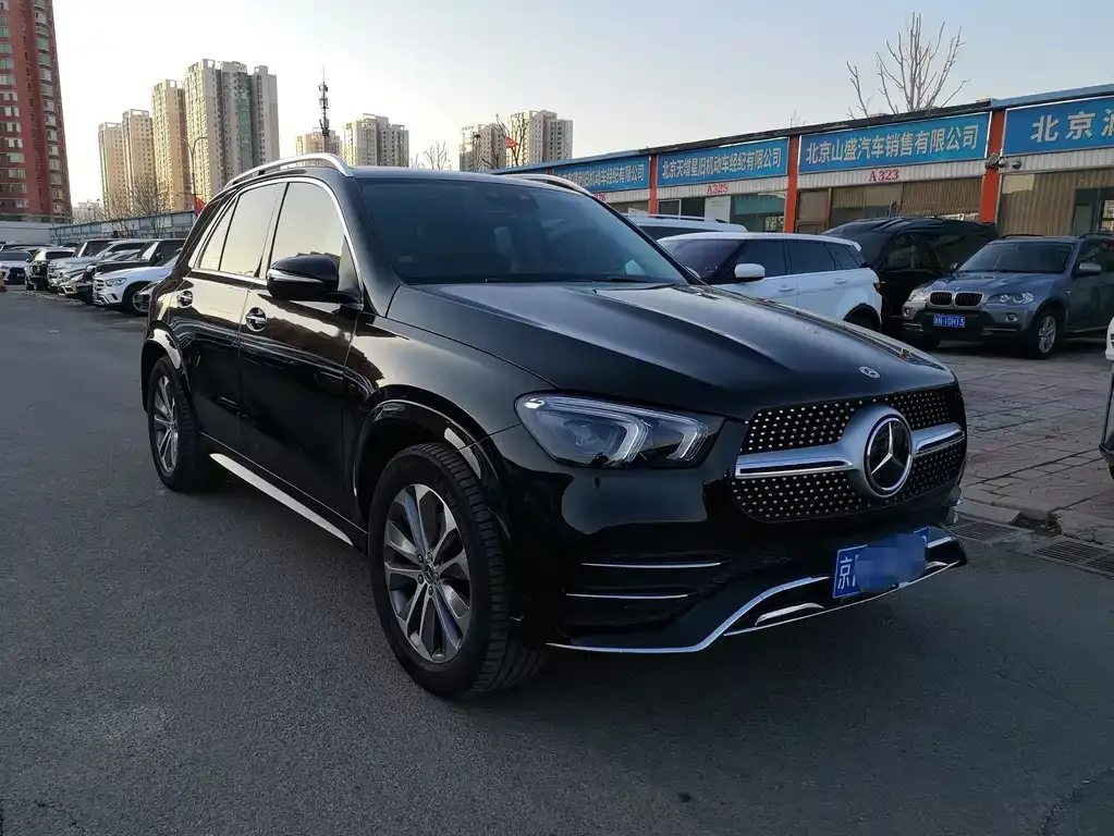 Mercedes-Benz GLE — фото 8