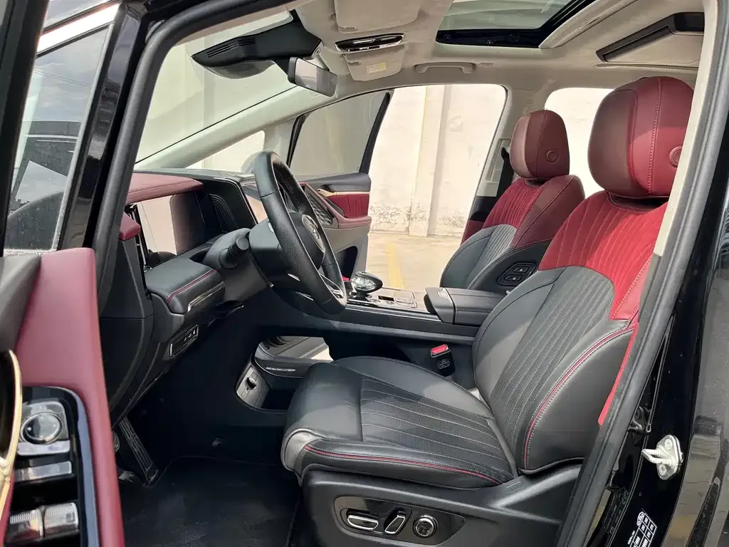 GAC Motor Trumpchi E9 — фото 10