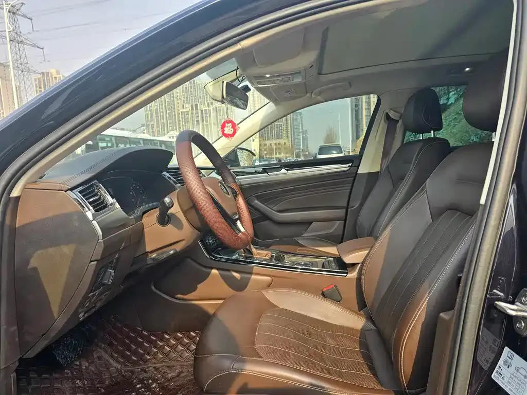 Volkswagen Phideon 2021 из CN, фото 6