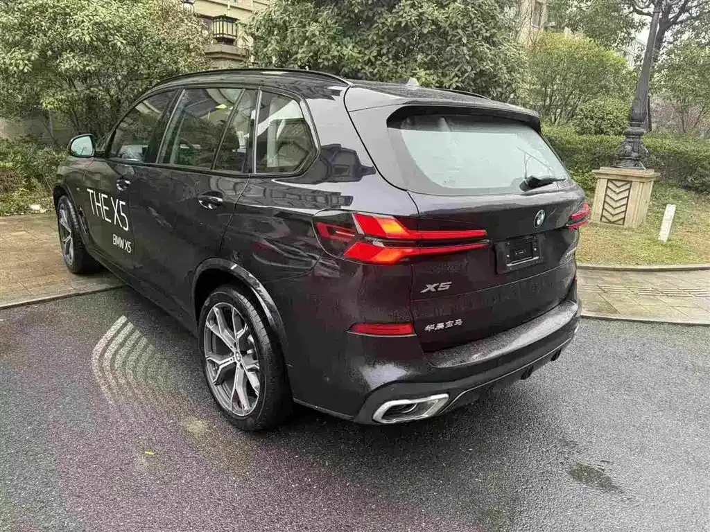 BMW X5 — фото 8