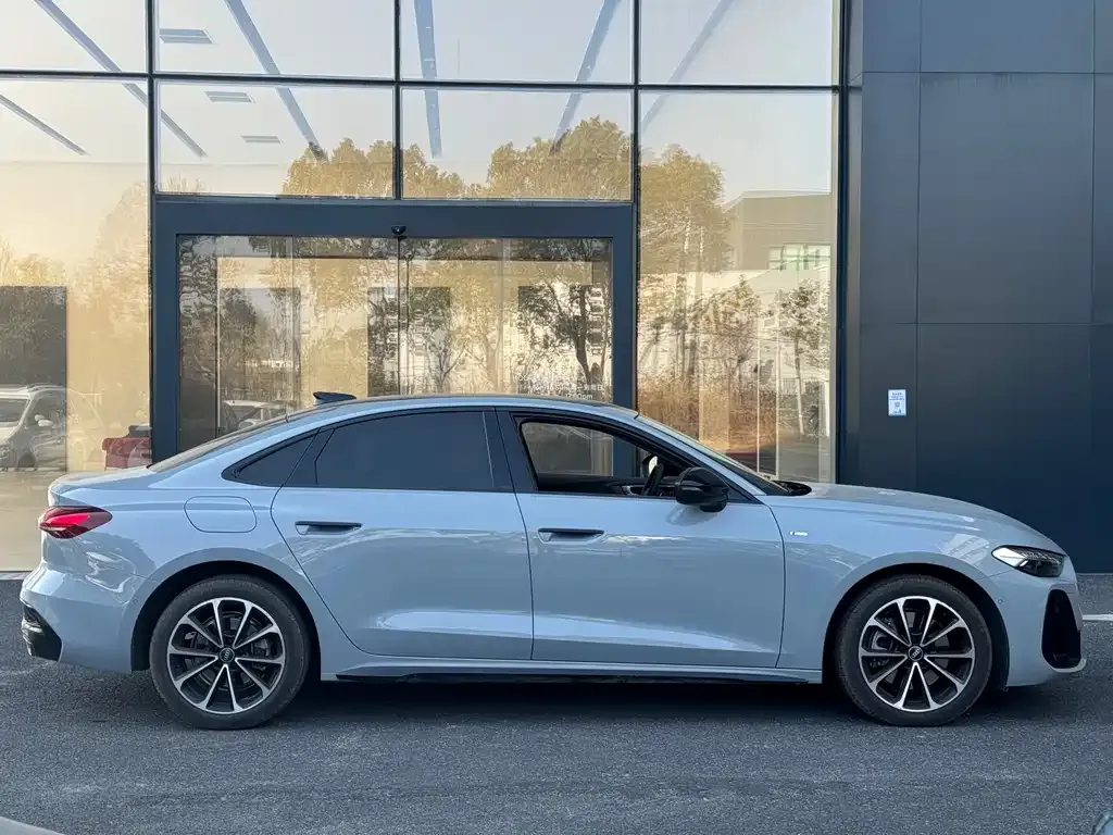 Audi A5L 2025 из CN, фото 7