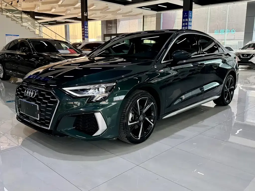 Audi A3 2022 из CN, фото 1