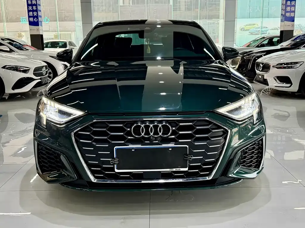 Audi A3 2022 из CN, фото 2