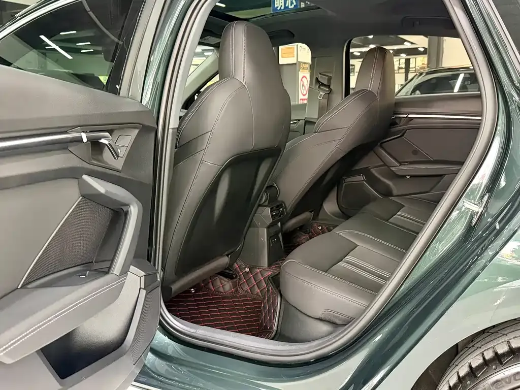 Audi A3 2022 из CN, фото 5