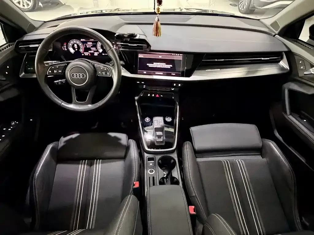 Audi A3 2022 из CN, фото 7
