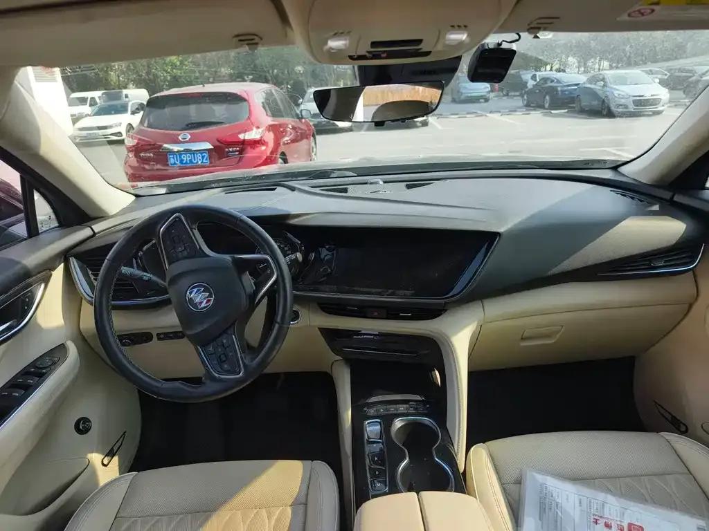Buick Envision Plus — фото 8