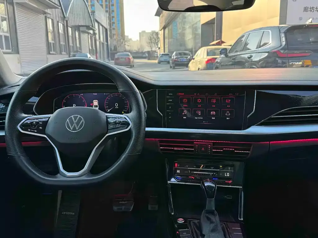 Volkswagen Passat — фото 2