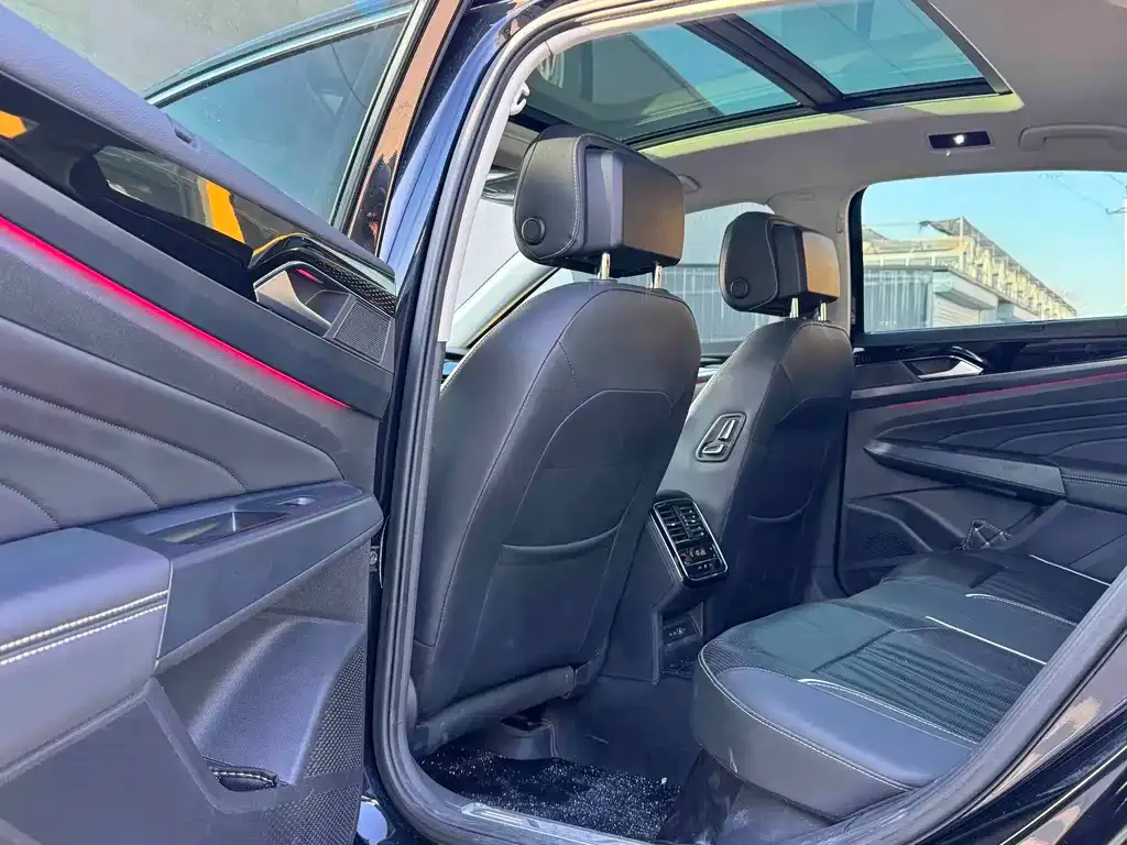 Volkswagen Passat — фото 3