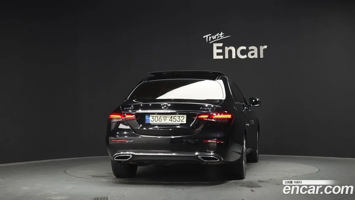 Mercedes-Benz E-Class 2021 из KR, фото 2