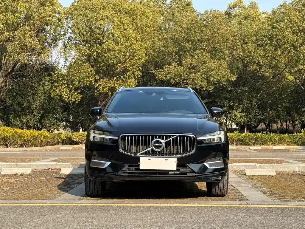 Volvo XC60 2021 из CN, фото 6