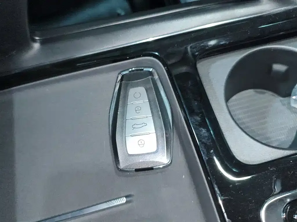 Geely Xingrui 2026 из CN, фото 3