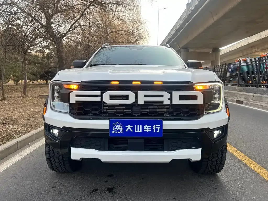 Ford Ranger — фото 9