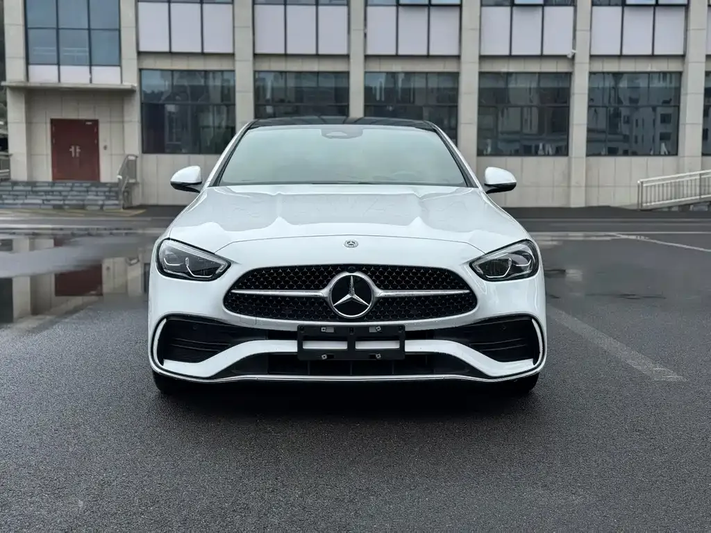 Mercedes-Benz C-Class — фото 4