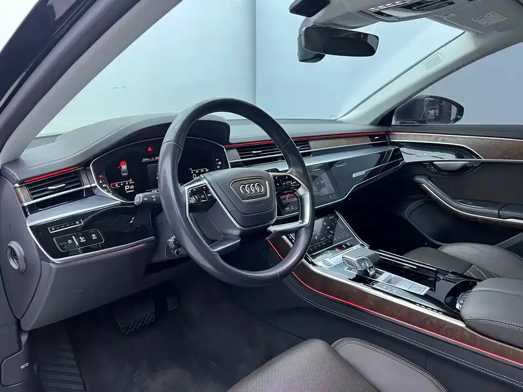 Audi A8 2023 из CN, фото 8