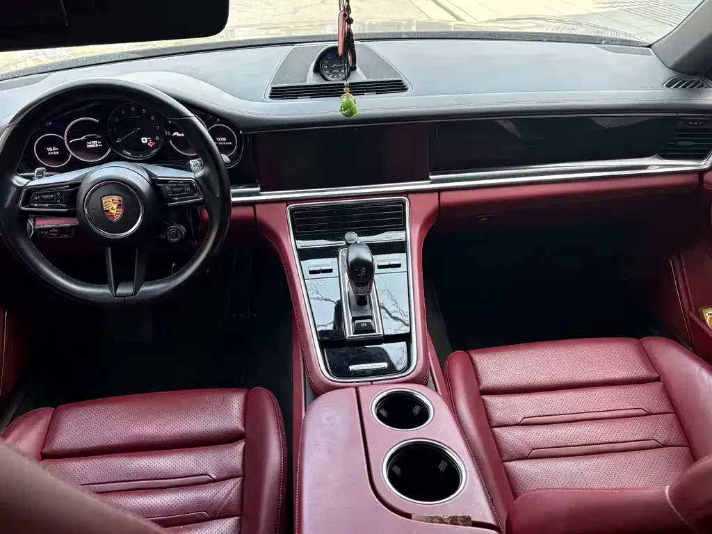Porsche Panamera Hybrid 2022 из CN, фото 4