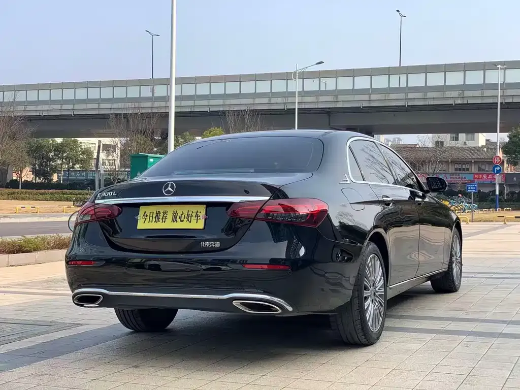 Mercedes-Benz E-Class 2023 из CN, фото 5