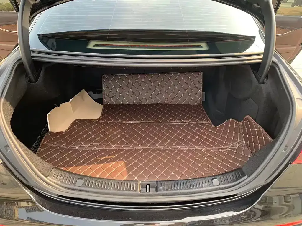 Mercedes-Benz E-Class 2023 из CN, фото 2