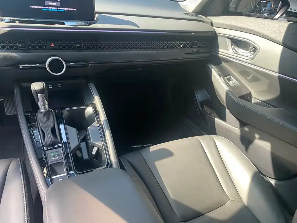 Honda Accord 2024 из CN, фото 6