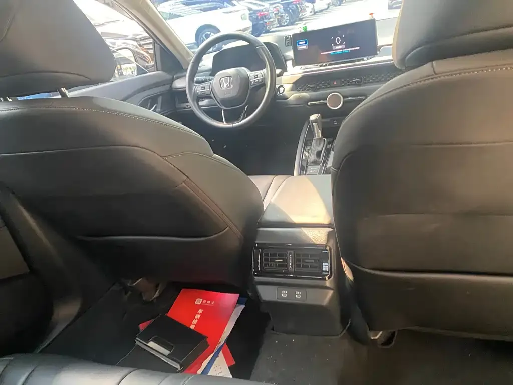 Honda Accord 2024 из CN, фото 4