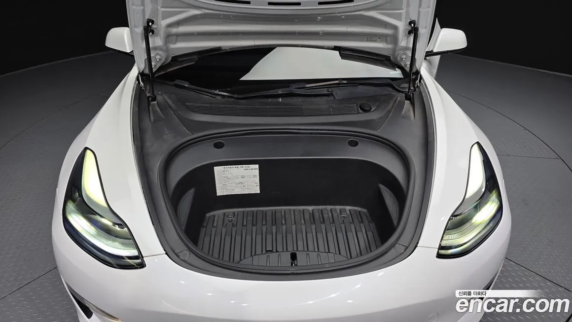 Tesla Model 3 2022 из KR, фото 9