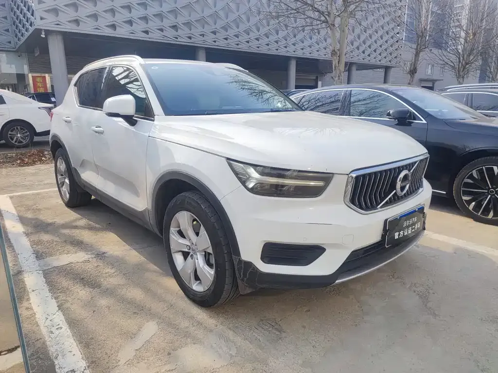 Volvo XC40 2022 из CN, фото 7
