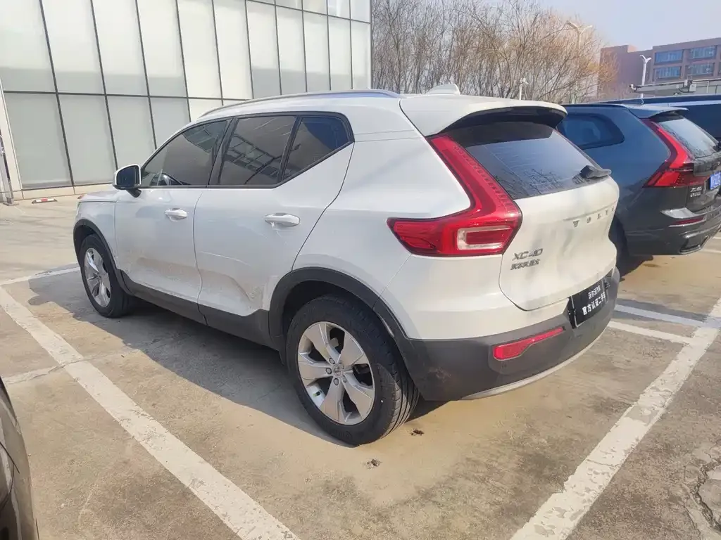 Volvo XC40 2022 из CN, фото 5