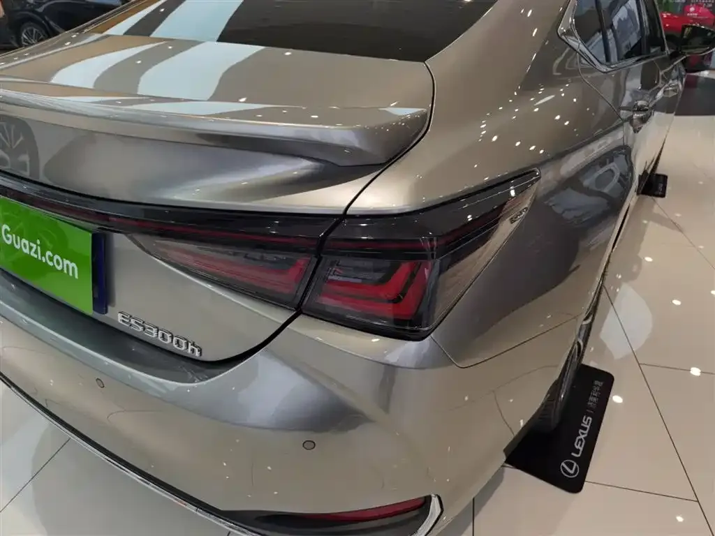 Lexus ES 2026 из CN, фото 6