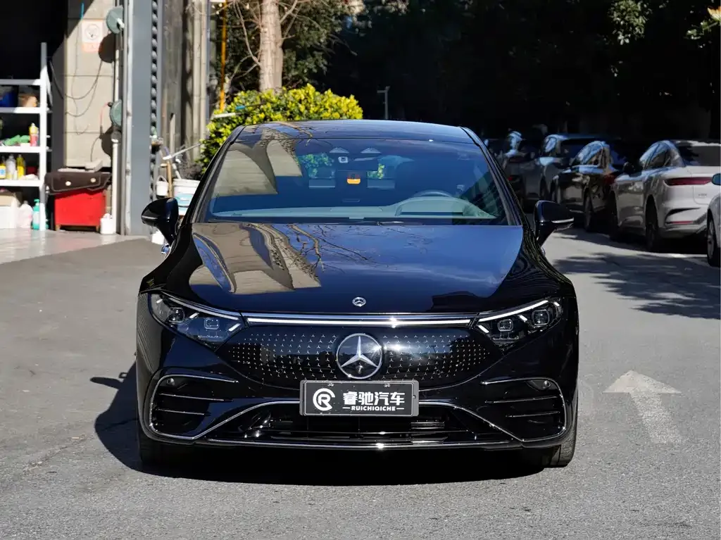 Mercedes-Benz EQS 2023 из CN, фото 2